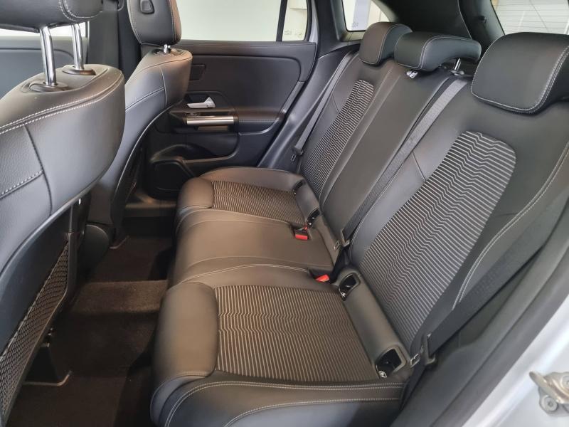 MERCEDES-BENZ GLA - 200 d 150ch Business Line 8G-DCT