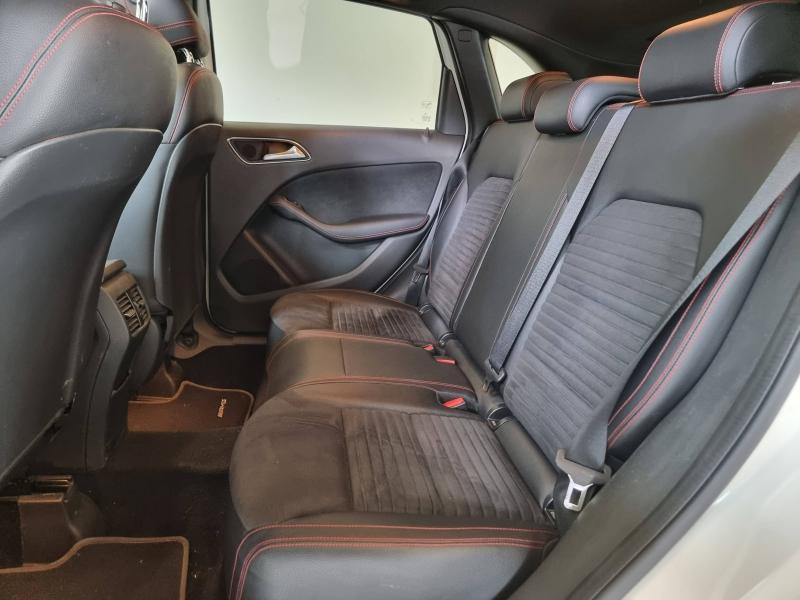 MERCEDES-BENZ Classe B - 200d 136ch Fascination 7G-DCT