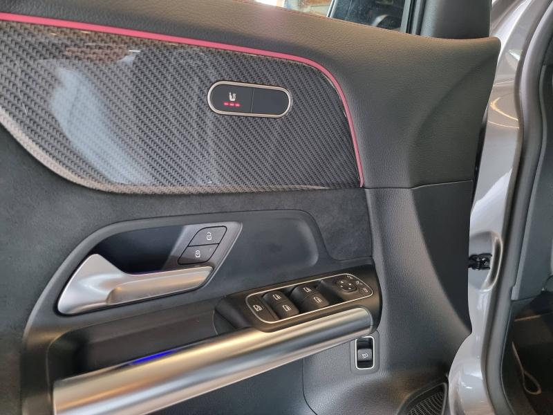 MERCEDES-BENZ GLA - 200 d 150ch AMG Line 8G-DCT