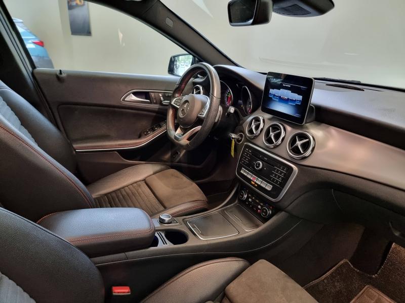 MERCEDES-BENZ GLA - 200 156ch Fascination 7G-DCT Euro6d-T