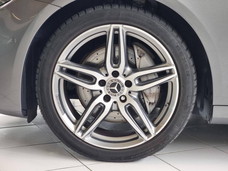 MERCEDES-BENZ Classe E Break - 220 d 194ch Sportline 9G-Tronic