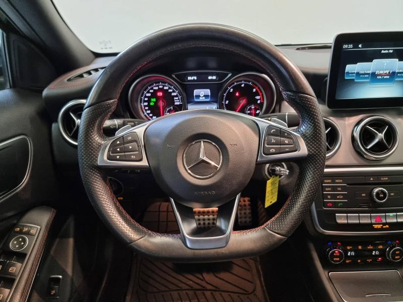 MERCEDES-BENZ GLA - 200 d 136ch Fascination 7G-DCT Euro6c