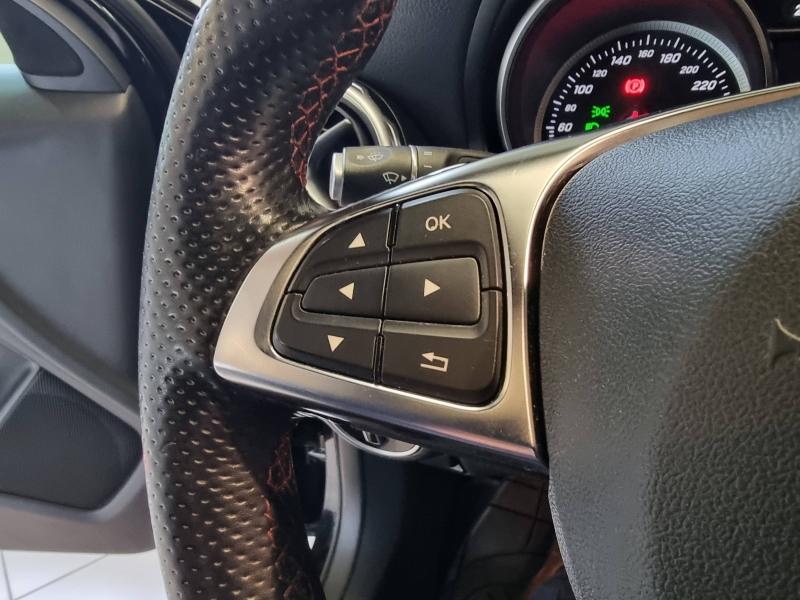 MERCEDES-BENZ GLA - 200 d 136ch Fascination 7G-DCT Euro6c