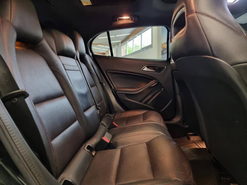 MERCEDES-BENZ GLA - 200 d 136ch Fascination 7G-DCT Euro6c