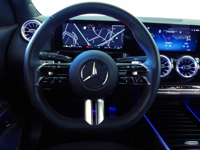 MERCEDES-BENZ GLA - 200 163ch AMG Line 7G-DCT