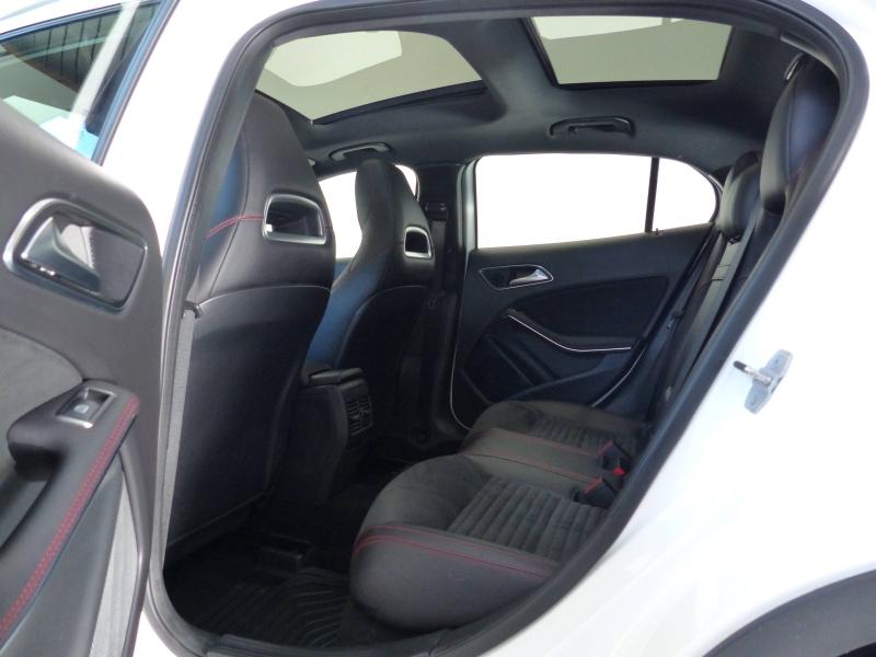 MERCEDES-BENZ GLA - 200 d 136ch Fascination 7G-DCT Euro6c