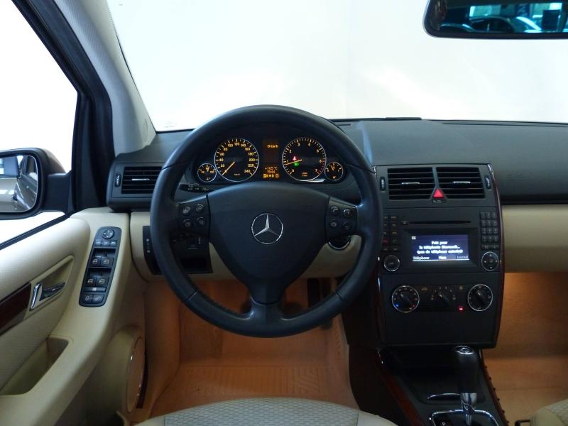 MERCEDES-BENZ Classe A - 200 Elégance CVT
