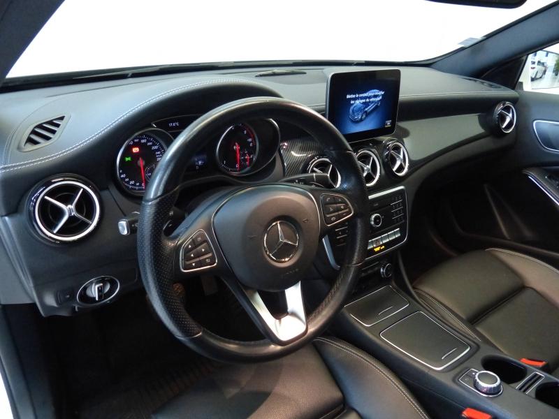 MERCEDES-BENZ GLA - 220 d 170ch Starlight Edition 7G-DCT Euro6c