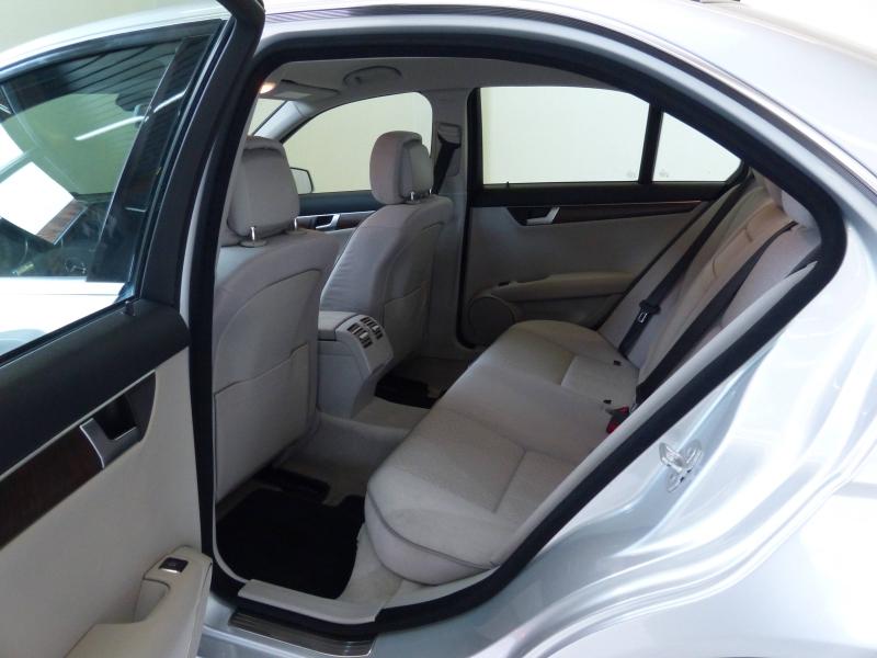 MERCEDES-BENZ Classe C - 200 CGI BE Elégance 7G-Tronic