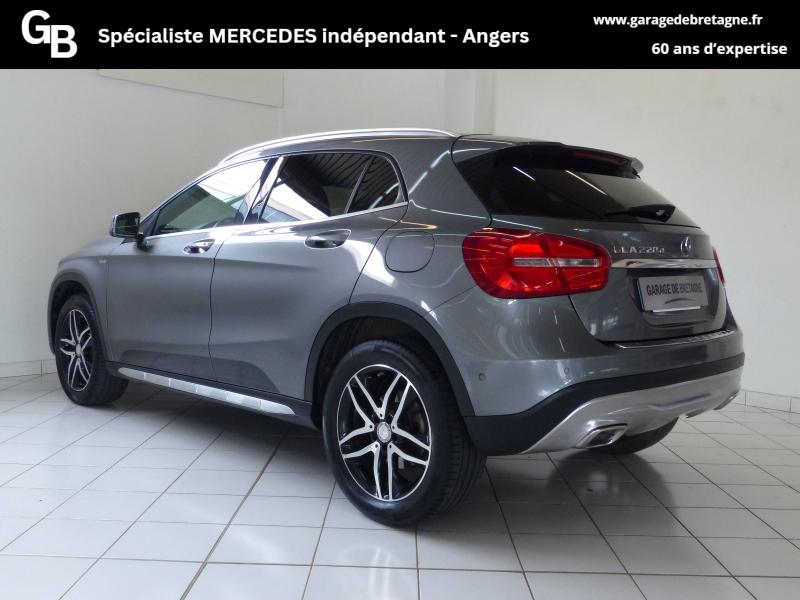 MERCEDES-BENZ GLA - 220 d Activity Edition 7G-DCT