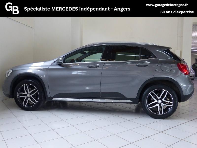 MERCEDES-BENZ GLA - 220 d Activity Edition 7G-DCT