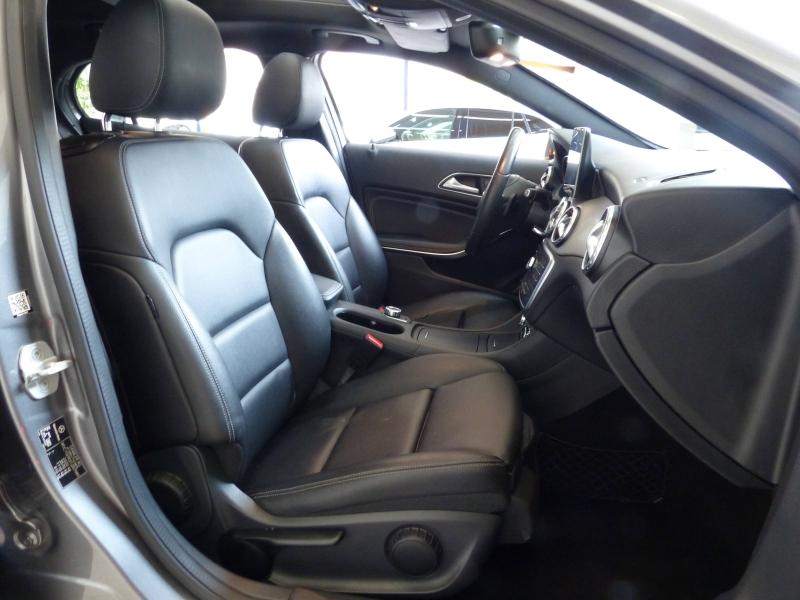 MERCEDES-BENZ GLA - 220 d Activity Edition 7G-DCT