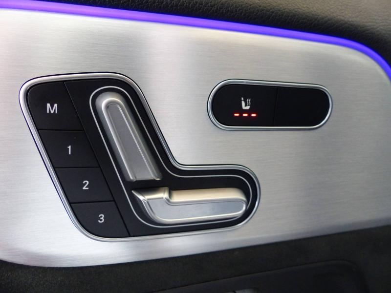 MERCEDES-BENZ GLA - 200 d 150ch AMG Line 8G-DCT