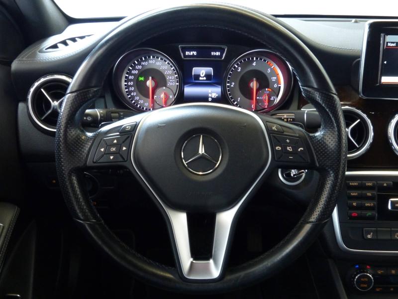 MERCEDES-BENZ GLA - 200 CDI Sensation 7G-DCT