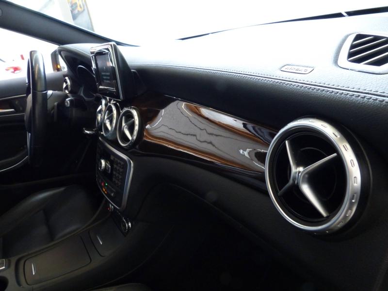 MERCEDES-BENZ GLA - 200 CDI Sensation 7G-DCT
