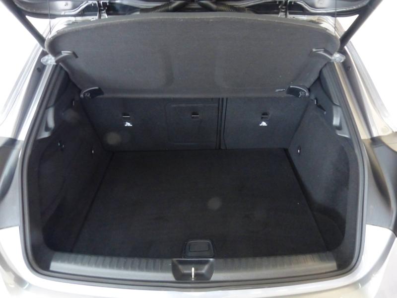 MERCEDES-BENZ GLA - 200 CDI Sensation 7G-DCT