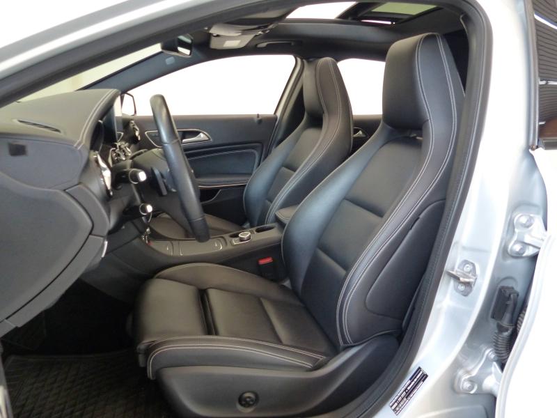 MERCEDES-BENZ GLA - 200 d 136ch Fascination 7G-DCT Euro6c