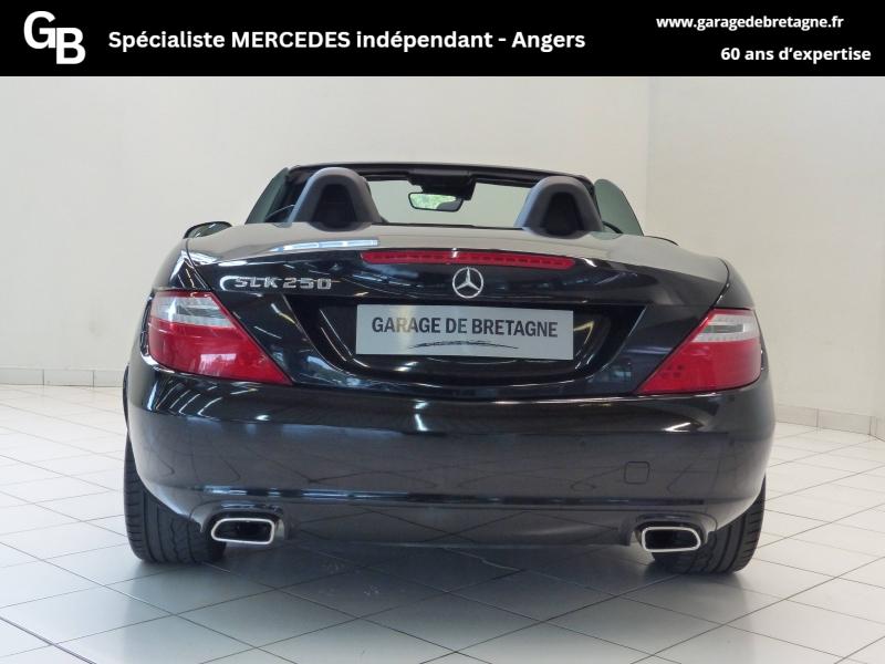 MERCEDES-BENZ Classe SLK - 250 7GTro+