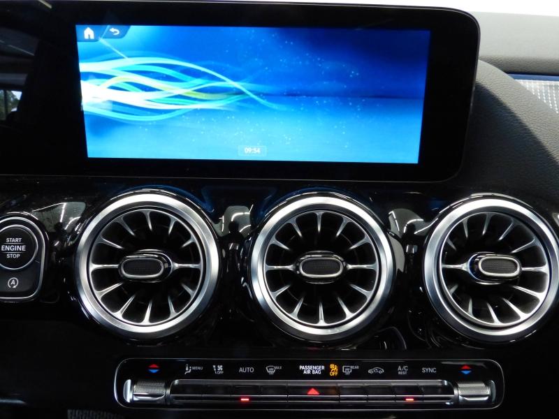 MERCEDES-BENZ GLA - 200 d 150ch Business Line 8G-DCT