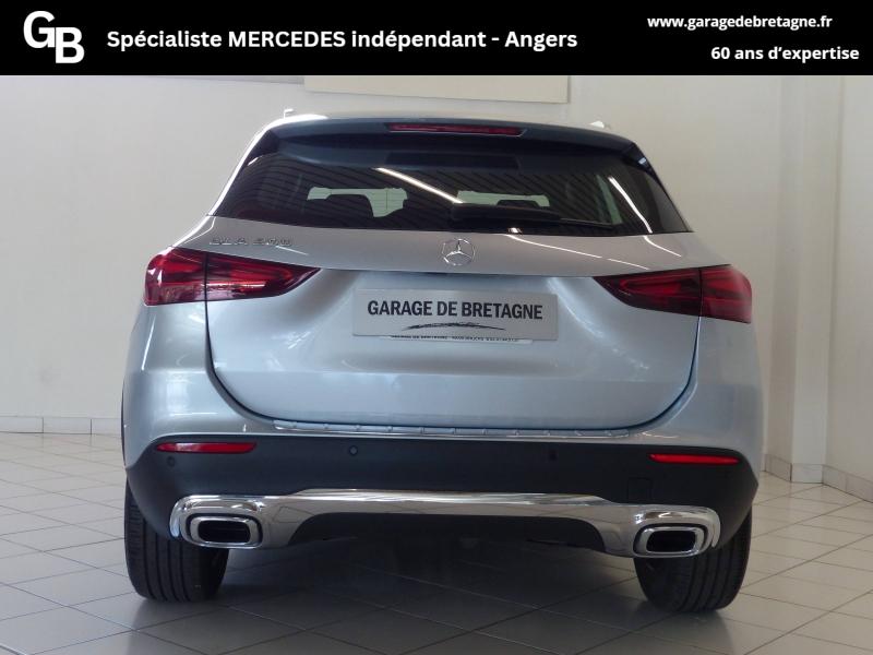 MERCEDES-BENZ GLA - 200 163ch Business Line 7G-DCT