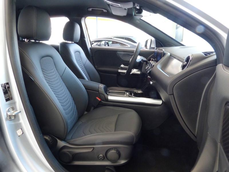 MERCEDES-BENZ GLA - 200 163ch Business Line 7G-DCT