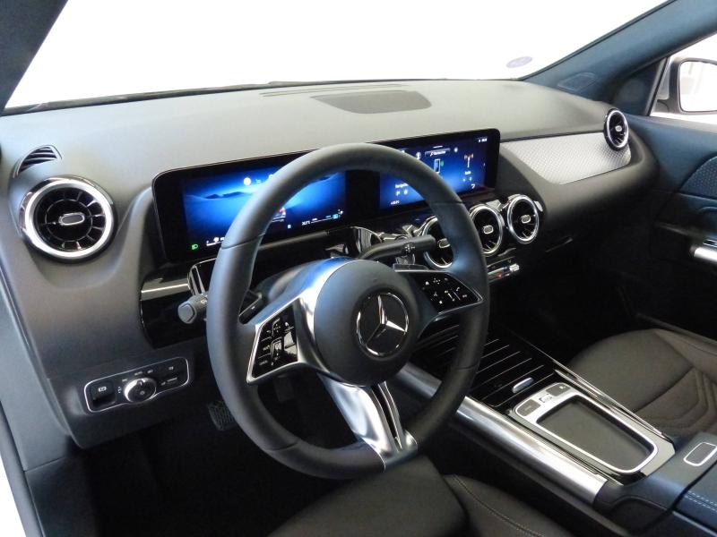 MERCEDES-BENZ GLA - 200 163ch Business Line 7G-DCT