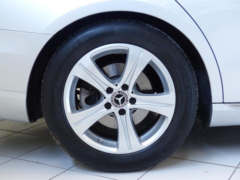 MERCEDES-BENZ Classe E Break - 220 d 194ch Executive 9G-Tronic