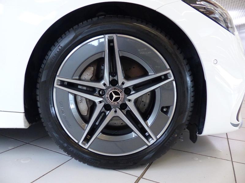 MERCEDES-BENZ Classe C - 200 d 160ch AMG Line 9G-Tronic